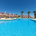 Üdülőpark Moradias Joinal 3*