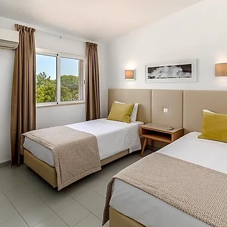 Tatil parkı Moradias Joinal Albufeira