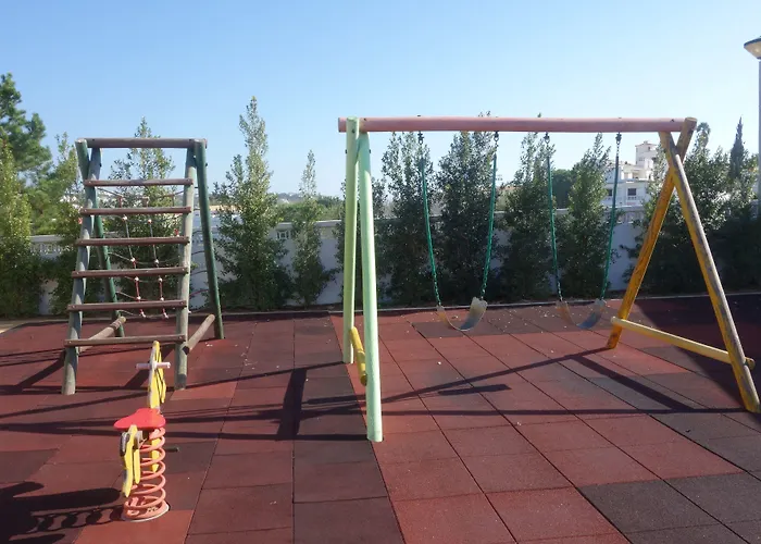 Üdülőpark Moradias Joinal 3*