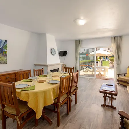 Moradias Joinal Албуфейра